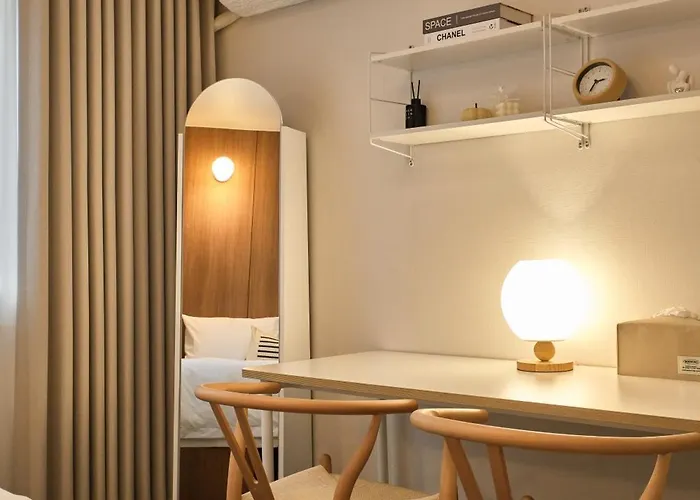 New 2r1b Lean&co House Mangwon Station Hongdae Hapjeong * Seoel