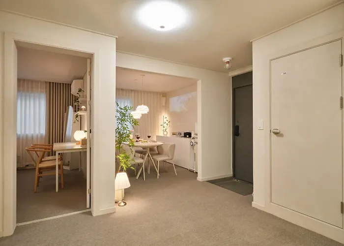 New 2r1b Lean&co House Mangwon Station Hongdae Hapjeong * Seoel